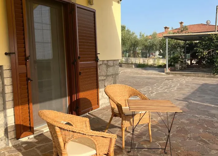 Panorama Mare E Monti Apartament